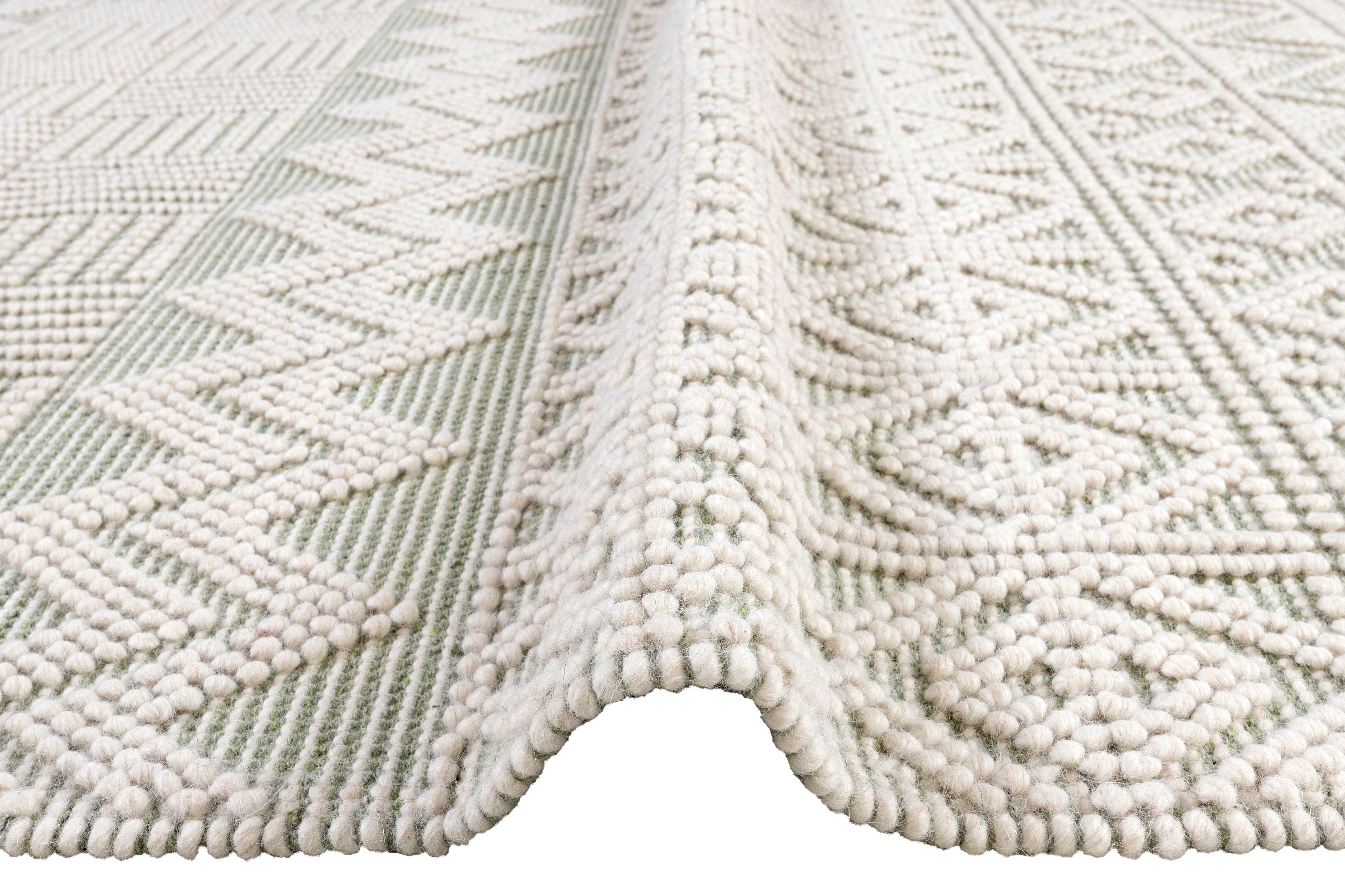 Concept Looms Anya ANYA01 Ivory Mint Rug